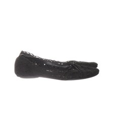 Graceland, Ballerinas