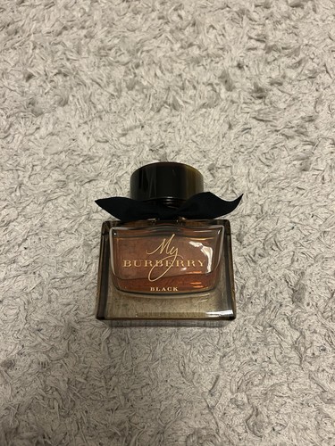 Burberry black parfum - black,