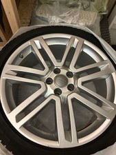 Audi Winterreifen + Felgen 20