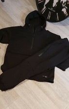 Jogginganzug Schwarz von Kangal Unikat in M