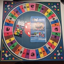Alleswisser Brettspiel