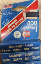 1 Pk. Spezialnägel für