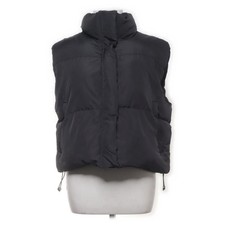 FB Sister, Outdoor Weste