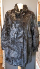 schwarze Pelzjacke Bisam