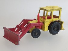 ?Massey Ferguson Tractor Corci Juniors 3303 #135 (2306)