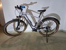 Cube Reaction Hybrid