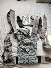 Fräulein Hübsch Mei Tai