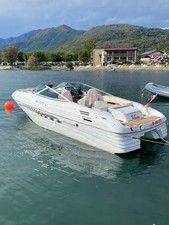 Motorboot gebraucht mit neuem Trailer