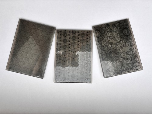 Sizzix embossing folder - embossing,