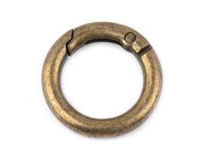 11) Karabiner Ring ø 28 mm
