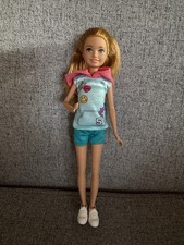 Barbie Stacie Kleine Puppe mit