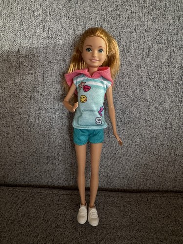 Barbie stacie kleine puppe - kleine, mit