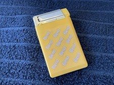 HYPER RAR ORIGINAL D2 BLEND CARD JAPAN FEUERZEUG GAS FLACH GELB ULTRA SELTEN