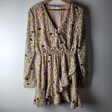 Cupcakes und Kaschmir Damen S beige gelb Blumen Wickelkleid Rüschen Smart Freizeit