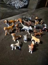 Verschiedene Schleich Tiere