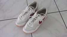 Nike Sneaker Gr. 38 Weiß mit Magenta