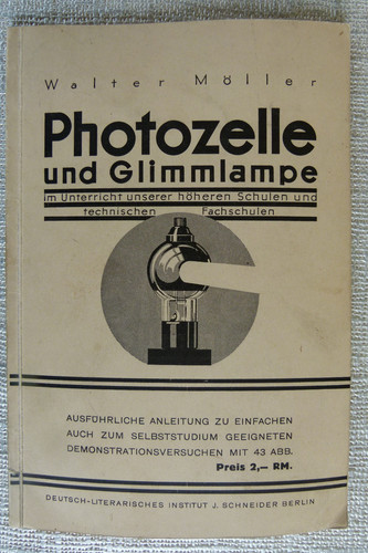 Photozelle und glimmlampe - photozelle, im