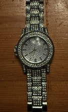 Elegante Damen-Armbanduhr mit