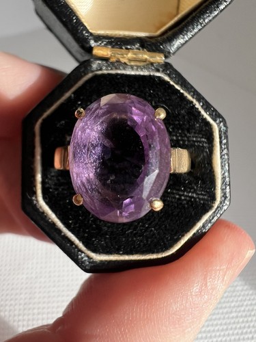 Vintage large carat gold - large,