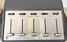 Monacor Universal-Mischpult