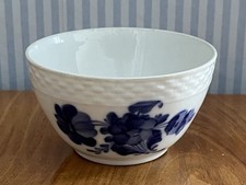 Royal Copenhagen kleine Schale 8081 Blaue Blume Blå Blomst Blue Flowers Dänemark