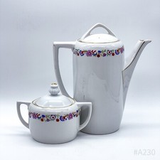 Vintage Coffee Pot | Porcelain