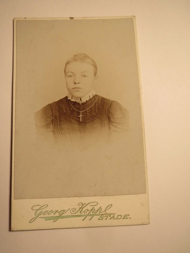 Mädchen junge frau - junge, mit