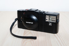 Olympus XA2 mit Olympus A11
