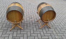 Spanische Weinfässer aus Eichenholz mit Messinghahn