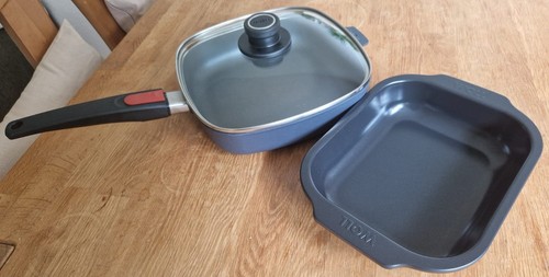 Woll pfanne quadratisch 22cm - quadratisch,