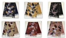 Herbstschal Winterschal mit Fransen Umschlagtuch Stola mit Feder-Muster