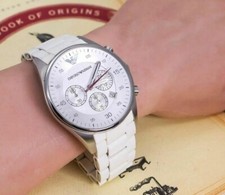 NEU EMPORIO ARMANI HERREN UHR WEISSES KAUTSCHUKBAND MIT WEISSEM ZIFFERBLATT AR5859 ORIGINAL