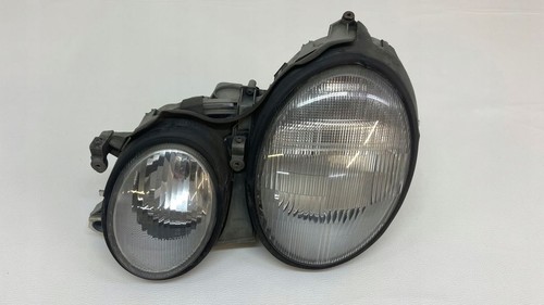 Mercedes benz clk a208 - clk, c208