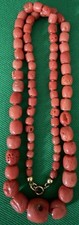 echte Korallenkette mit einer