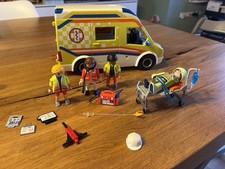 PLAYMOBIL | City Life | Rettungswagen | Mit Licht Und Soundeffekten | Spielzeug 