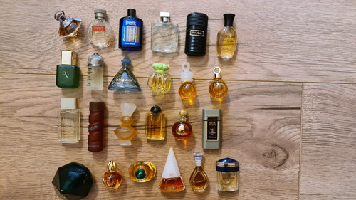 Parfum miniaturen sammlung 24 - parfum, sammlung,
