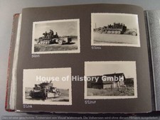 145341: Fotoalbum, Staraja Russa, T-26 mit Balkenkreuz, KW-1, Panzer T-28, Ju 88