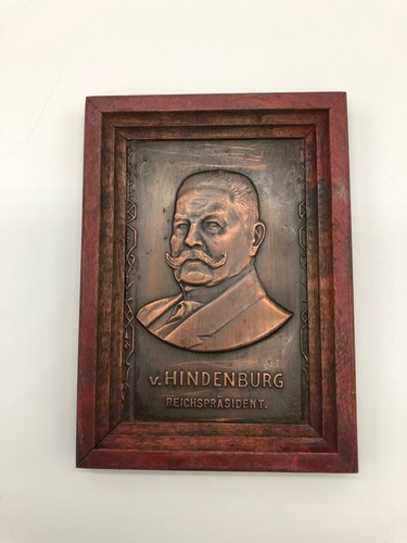 Reliefbild mit porträt des - mit,