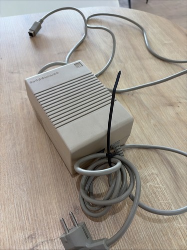 Commodore amiga 500 - commodore, /