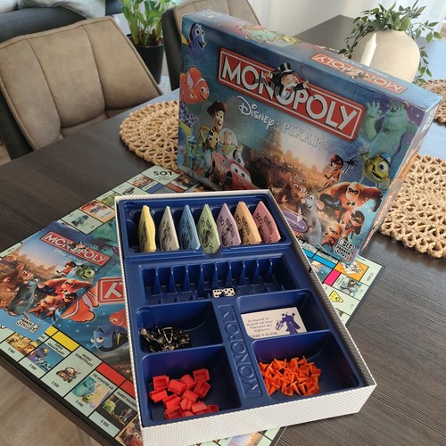 Monopoly disney pixar von - monopoly,