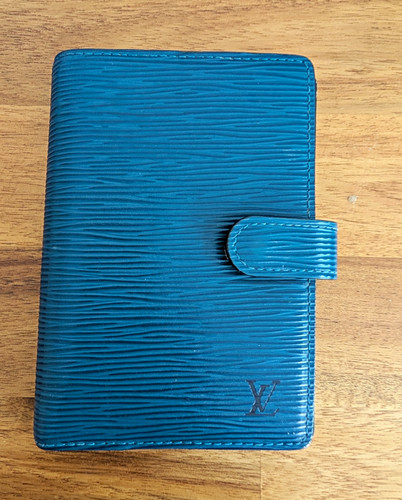 Louis vuitton agenda epi - vuitton, pm