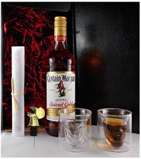 Captain Morgan + 2 Totenkopf