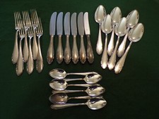 WMF Modell 2200 Tafelbesteck 6 Personen 24 Teile Messer 23 cm Silber 90er TOP !