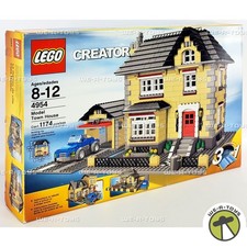 LEGO Creator 3 in 1 Model Town