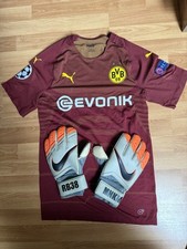 Matchworn Trikot & paar Torwarthandschuhe von Roman Bürki BVB Borussia Dortmund