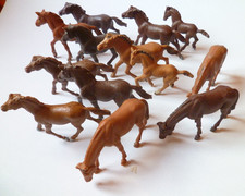 original alte DDR Spielzeug TierFiguren Hartgummi Pferd Pferde Shetland Ponys