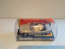 Die cast new - new, 1:43