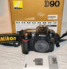 Nikon D90 12.3 MP