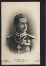 AK Prinz August Wilhelm von Preußen, Brustportrait in Uniform mit Orden 