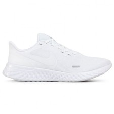 BQ3204-103 Nike Revolution 5